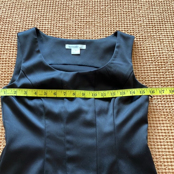 Fabulous LBD with rows of fringe detail at bottom of dress. - Picture 10 of 13